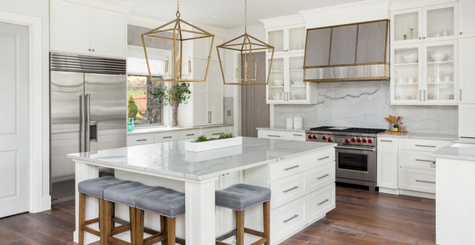 Luxury Kitchen Remodeling How to Create a High-End Look Without Breaking the Bank (1) Luxury Kitchen Remodeling How to Create a High-End Look Without Breaking the Bank (1)